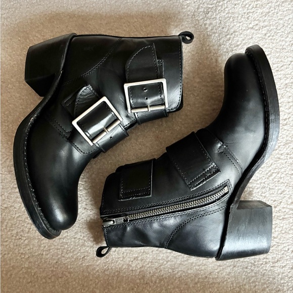 Frye Shoes - Frye Sabrina Double Buckle Ankle Boots 7